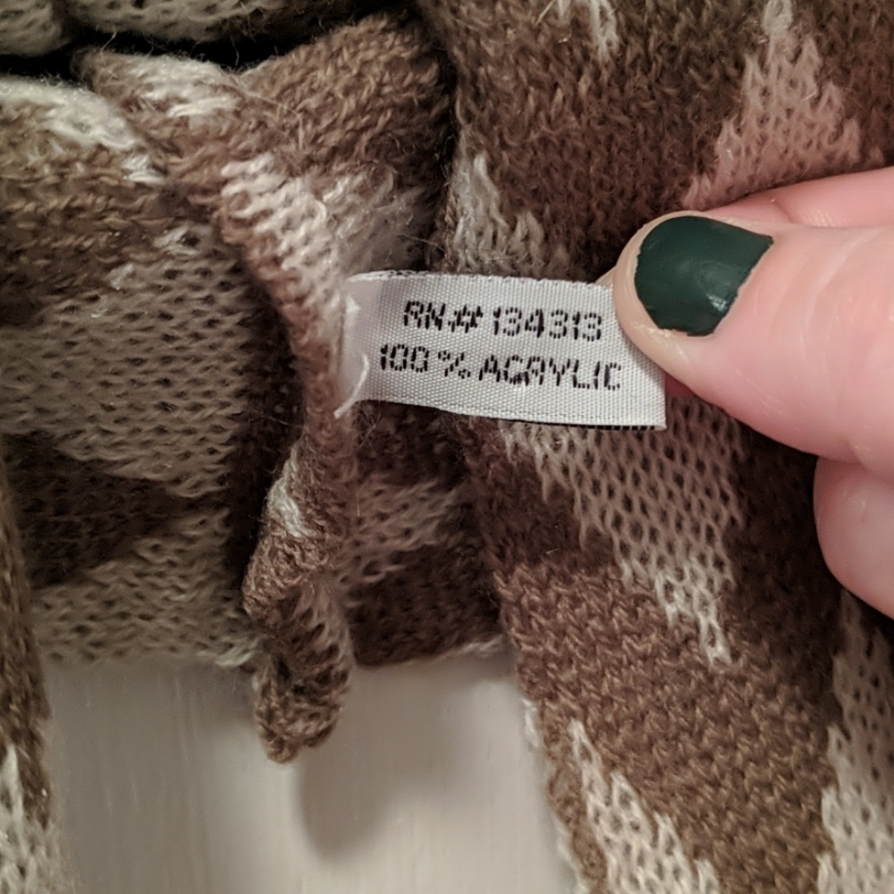 Chevron Infinity Scarf - Picture 7 of 7